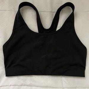 Nike sports bra - black - medium